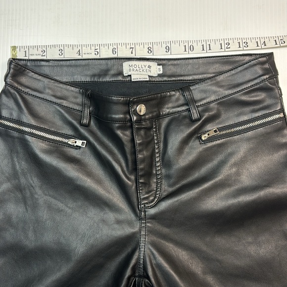 Molly Bracken Black Vegan Leather Skinny Pant. Sz S - Picture 10 of 13